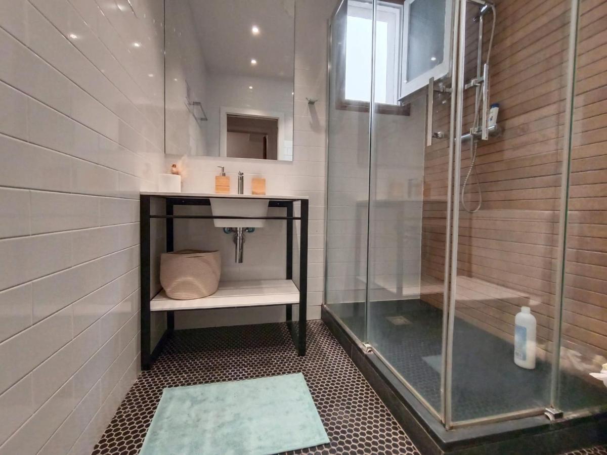 Private Rooms In Gothic Барселона Екстериор снимка
