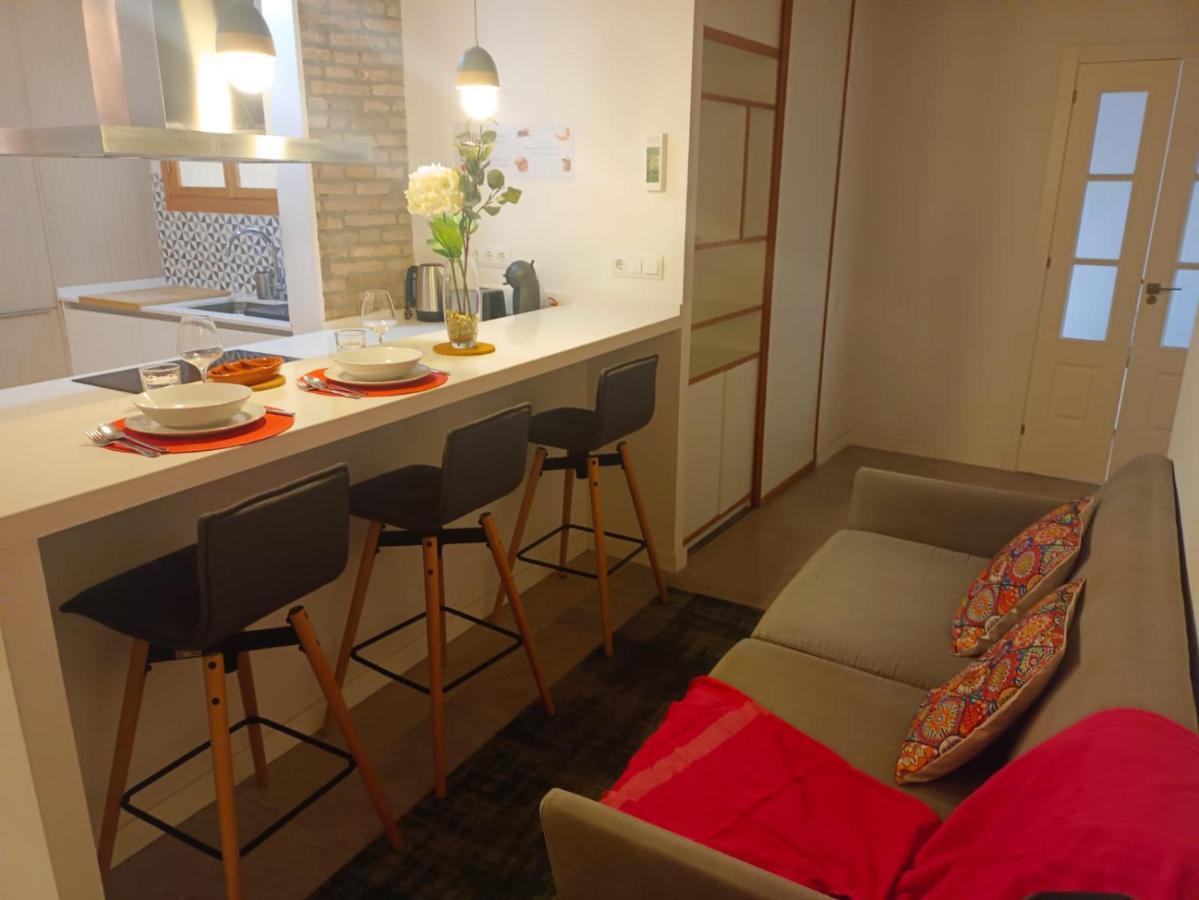 Private Rooms In Gothic Барселона Екстериор снимка
