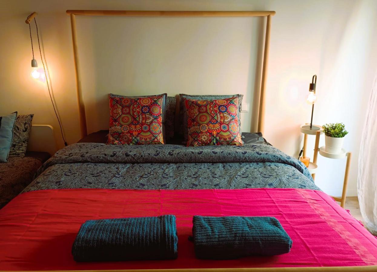 Private Rooms In Gothic Барселона Екстериор снимка