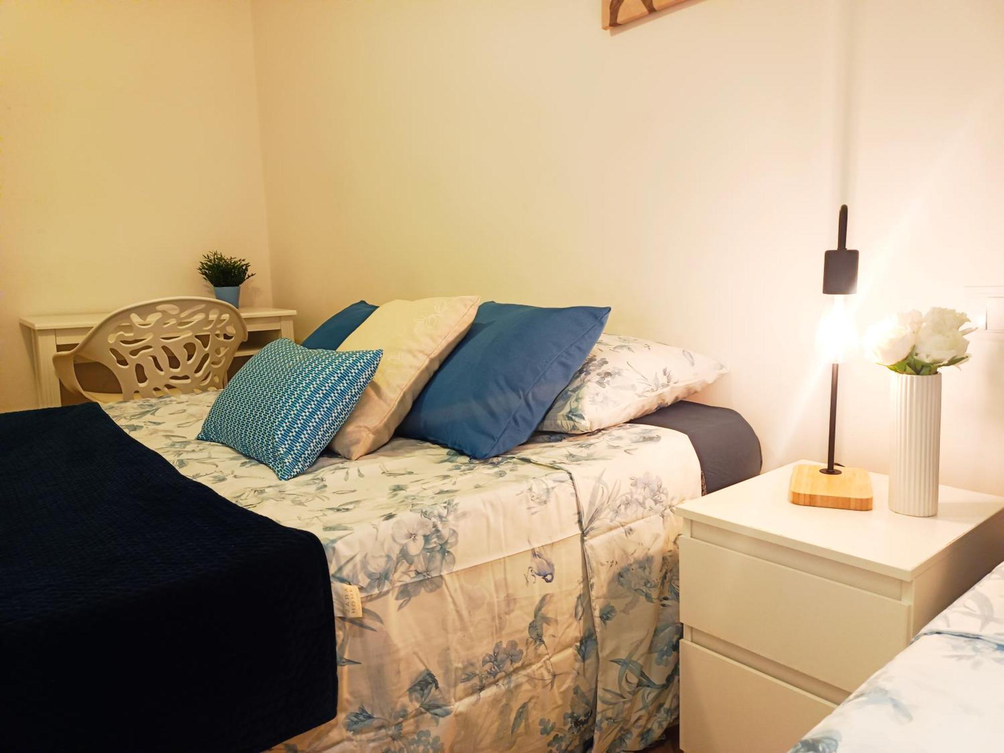 Private Rooms In Gothic Барселона Екстериор снимка