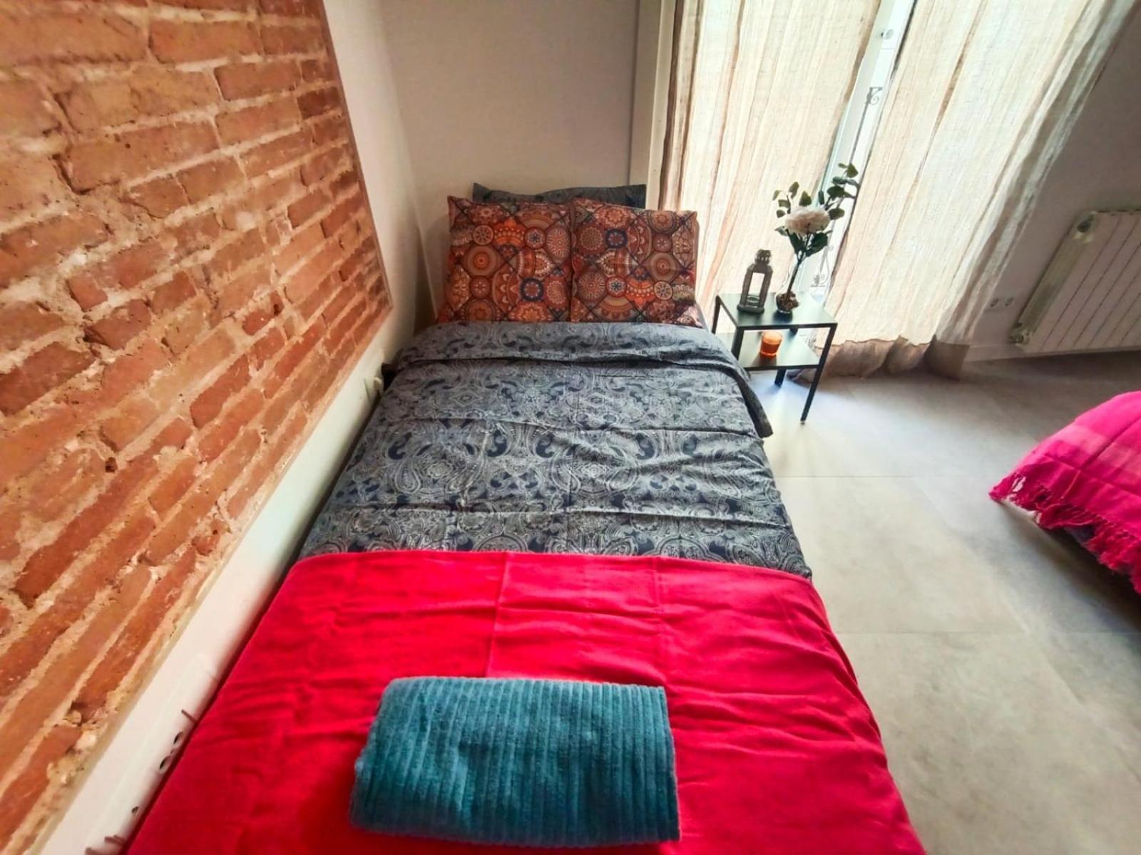 Private Rooms In Gothic Барселона Екстериор снимка